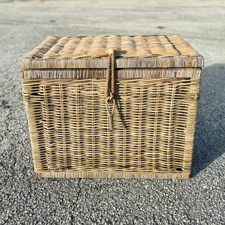 Key Largo rattan storage trunk, additional view 4