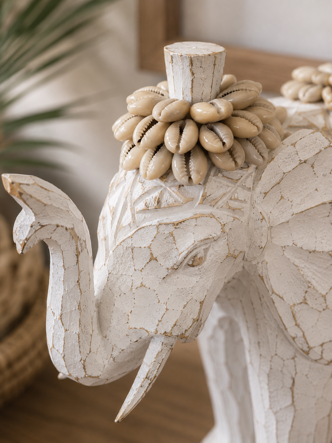 Elephant w/Shells set of 2